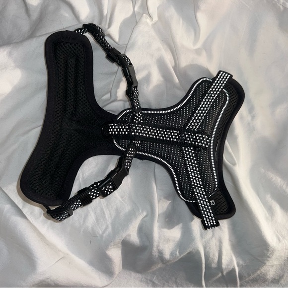 Black and White Reflective Dog Harness - Picture 2 of 2